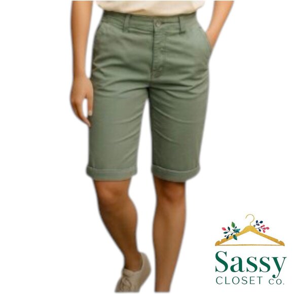 WHBM Capris – Sage Green Cuffed Pedal Pushers, Sz 2, EUC - Picture 1 of 5